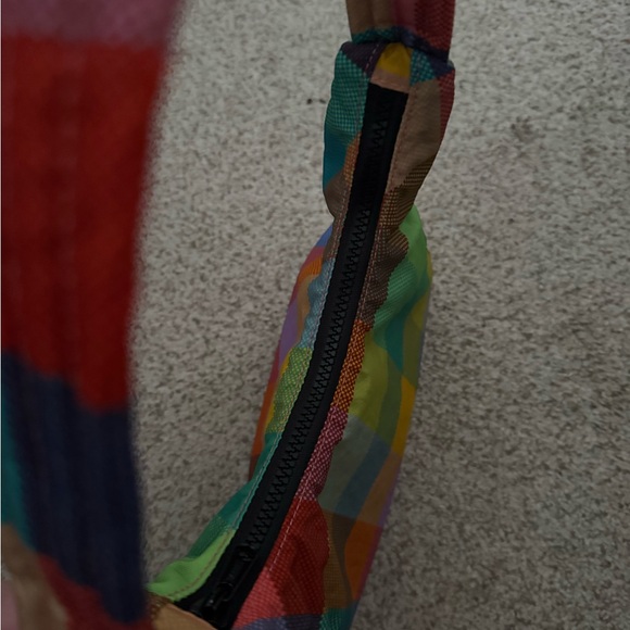 NWT Baggu Mini Nylon Madras Shoulder Bag - Picture 10 of 13